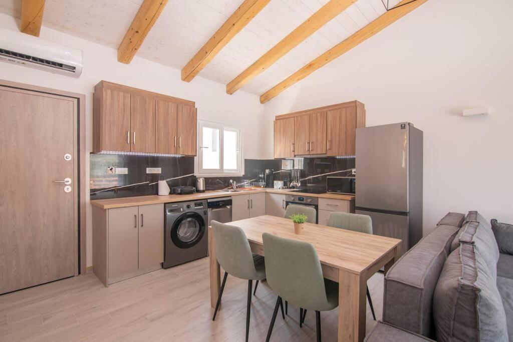 Villa Di Pietra Liapades Eksteriør billede